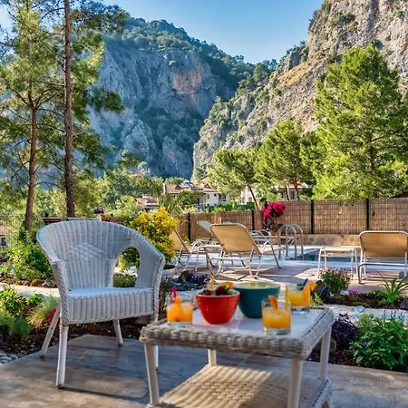 Charming Large Villa. Ideal For Family Breaks غوجيك